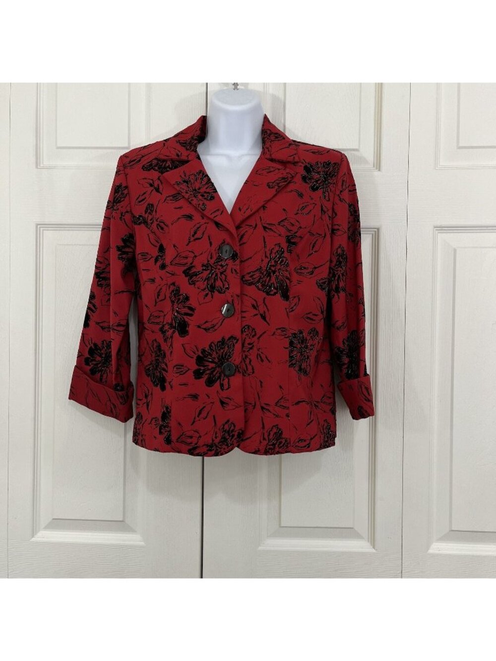 Dress Barn Red Floral Glitter Button 3/4 Sleeve Jacket